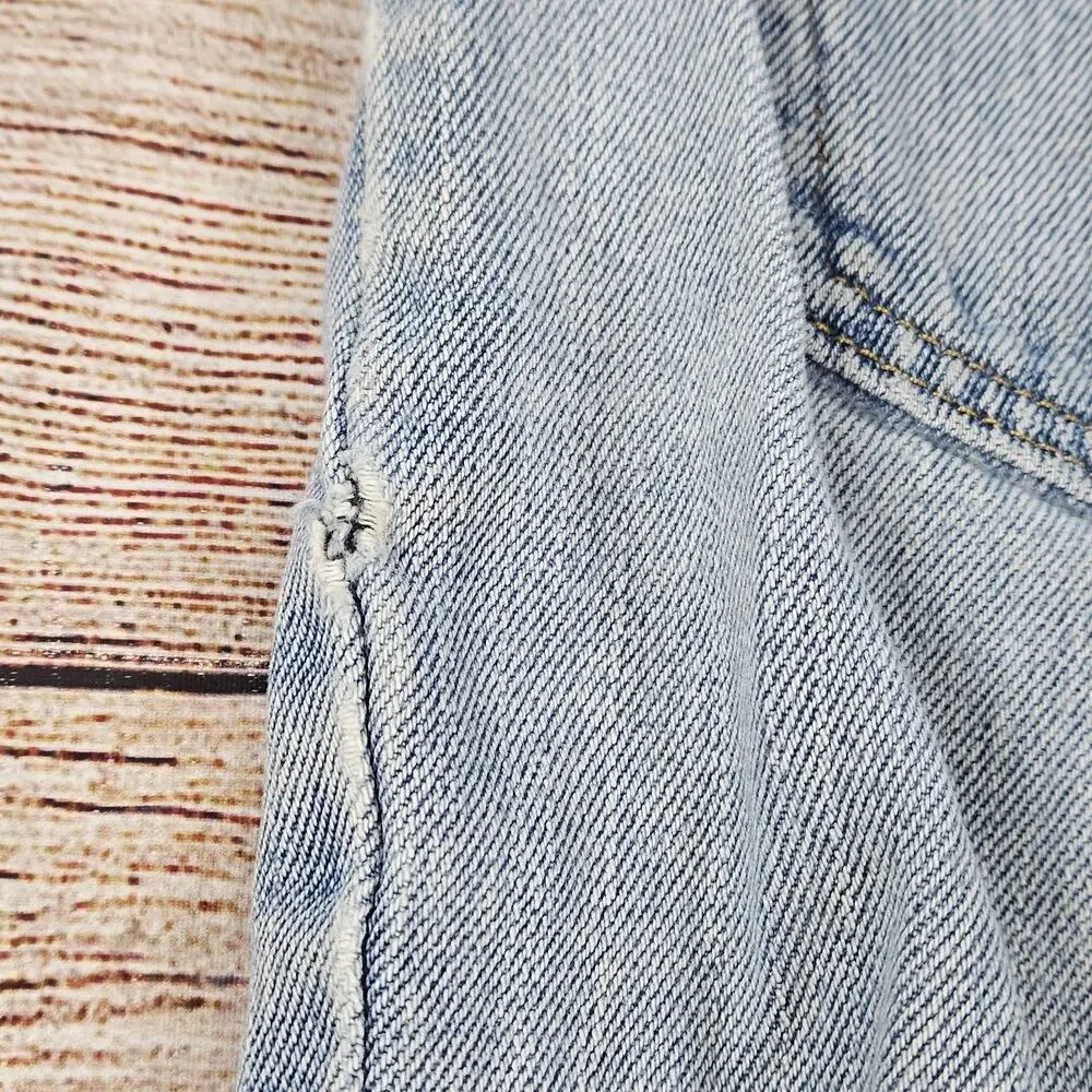 Levi’s 550 Jeans Mens 38x32 Blue Relaxed Tapered 100% Cotton *Distressed